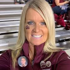 Susanne Barker (@sbarker_mom)