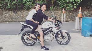 Blend of involuntary +‎ celibate. Balasan 2 Dari Incel Fenomena Jomblo Garis Keras Kaskus