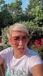 Laura Foos (@laurafoos)