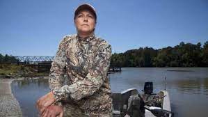 Check spelling or type a new query. Whatever Happened To Gator Queen Liz From Swamp People