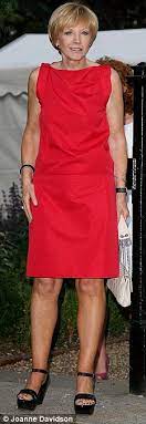 The weakest link presenter anne robinson and her husband john penrose are planning to divorce after 27 years. Anne Robinson My Husband Was The Weakest Link But Now I M Looking For A New Man Daily Mail Online