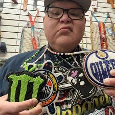 Fawn Bird's Instagram, Twitter & Facebook