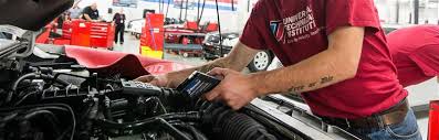The Difference Between A Mechanic And An Automotive Technician