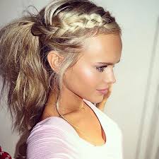 Today we are sharing 8 quick and easy ponytail ideas, including simple step by step instructions. 50 Pretty Easy Messy Ponytail Hairstyles You Can Try Hairstyles Weekly