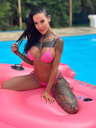 Chanty Riva - Fleshbot