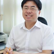 What lawyer or clerk/paralegal is familiar with Korean estate law for  declining/disclaiming an inheritance?