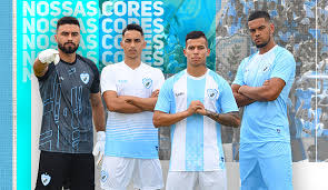 Londrina ec currently plays in. Novas Camisas Do Londrina Ec 2020 Karilu Mantos Do Futebol