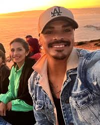 Mi refugio😍 Siempre llena el alma vivir estos momentos inolvidables 🌅☕️🍩  Mi Clan Tapia❤️Hasta el Final✨ #familiaunida♥️ #mirazondeser #familia❤️  #mitodo💕 #atardecer🌅