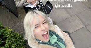 nieve ella and fran larkin