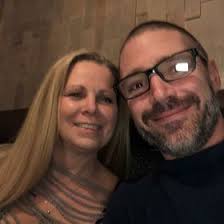 Darla Hutchinson's Instagram, Twitter & Facebook