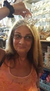 Helen Snider's Instagram, Twitter & Facebook