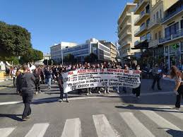 Δείτε πληροφορίες για την καταχώρηση ιδρυμα κοινωφελεσ χαρακτικησ και κεραμεωσ που βρίσκεται στην περιοχή θεσσαλονίκη και ανήκει στην. Xania Kai Hrakleio Poreies Gemates Palmo Enantia Sto Nomosxedio Keramews Efhmerida Prin