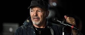 Check spelling or type a new query. Vasco Rossi La Sua Nuova Ultima Canzone Se Ti Potessi Dire Metropolitan Magazine