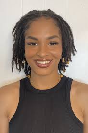 Azia Johnson's Instagram, Twitter & Facebook