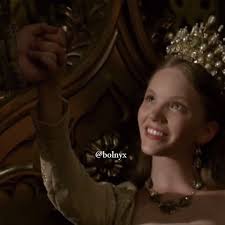 poor girl 🙁 #bolnyx #anneboleyn #catherinehoward #thetudors