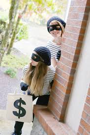 Posted on december 15, 2018december 14, 2018. Diy Bank Robber Halloween Costume Tutorial Sew Much Ado