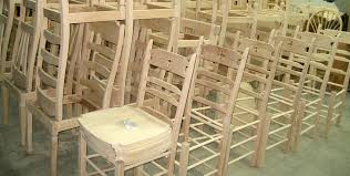 Les chaises et fauteuils sont réalisés en bois massif dans nos ateliers à bantanges, en bourgogne, par nos ouvriers : Liquidation Mauricie Chaises Tables Et Meubles En Bois