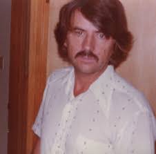 Stephen Stansell's Instagram, Twitter & Facebook