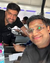 guptaji #singapore #comedian #humbleness #flightmeeting #travel  #standupcomedy