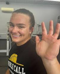 🏋️‍♀️ATHLETE FEATURE🏋️‍♀️ Say hi to 13 year old, Marley Parrish. Marley  is from Goreville, Illinois and is prepping for her first meet, taking  place