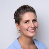 Penelope Heller's Instagram, Twitter & Facebook