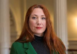 Uudeksi johtajaksemme