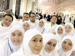 Mungkin kerana kesibukannya kami belum lagi dikurnia cahaya mata. Gusar Saudara Baru Marsha Hilang Menatap Kaabah Di Depan Mata Kaw Rojak Daily