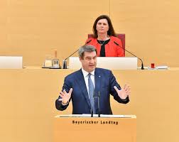 Markus söder fordert einen einheitlichen pandemieplan und eine testpflicht in schulen. Wir Haben Bayern Vor Dem Schlimmsten Bewahrt Bayerischer Landtag