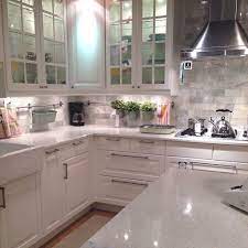 85 Amazing White Kitchen Backsplash Ideas Decoradeas White Ikea Kitchen Kitchen Design Kitchen Renovation