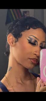 Hello, I'm Winsome and something to know about me is