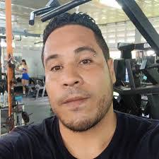 Daniel Aponte's Instagram, Twitter & Facebook