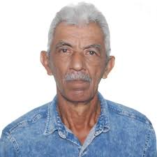 De secretario del núcleo del Partido Comunista del periódico 'Vanguardia' a  la placidez de Homestead... LEE en el enlace del primer comentario 👇