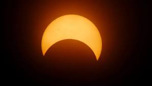Hieronder vind je 9 betekenissen van het woord zonsverduistering. Xcfackrwvhbkjm