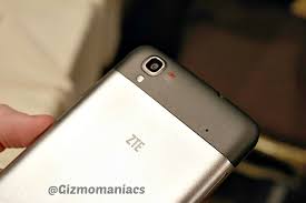 ZTE Iconic Phablet with 5.7-inch huge ...