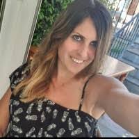 Veronica Bono's Instagram, Twitter & Facebook