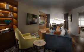Paramount plus is replacing cbs all access, and is set to compete with netflix, disney plus, hbo max in the streaming paramount plus has major plans to offer tons of new and exclusive content. The Paramount Hotel Seattle Aktualisierte Preise Fur 2021
