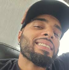 Is this PC good for playing games without crashing or lagging?