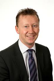 Businesses give helping hand to Spalding charity shop after break-ins