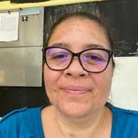 Alyssa Nardelli's Instagram, Twitter & Facebook