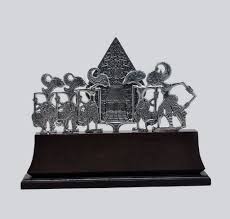 Souvenir Premium Wayang Gunungan Pandawa 5 Logam Stage Kayu Dari Tidiart
