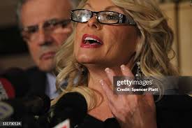 194 Sharon Spencer Stock Photos, High-Res Pictures, and Images