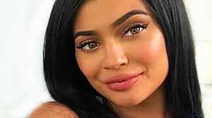If there's not a phone covering half her face, kylie's not living. Kylie Jenner Selfie Court Case Explained Youtube