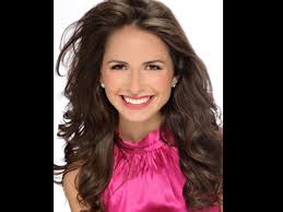 Hoover junior Danielle DuBose wins Miss University of Alabama pageant