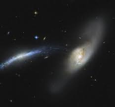 Se encuentra a 65 millones de años luz de la tierra, en la. Ngc 2798 Wikipedia