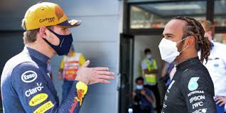 Lewis hamilton thrills a crowd of 86,000 at silverstone to take pole position for saturday's new sprint race at the british grand prix. Ydbmrojtogj0zm