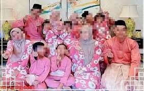 Gambar hari raya aidilfitri adalah foto editor hari raya aidilfitri yang terbaru. Sambutan Hari Raya Selebriti Disiasat Polis Kosmo Digital