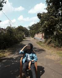  Iri Bilang Bos Potret Diri Fotografi Gambar Orang