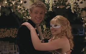 A cinderella story / cast A Cinderella Story 2004 Starring Hilary Duff Jennifer Coolidge Chad Michael Murray Dan Byrd Regina King Julie Gonzalo Lin Shaye Kevin Kilner Erica Hubbard Simon Helberg Directed By Mark Rosman Movie Review