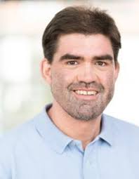 Prof. Dr. Dirk Hoffmeister