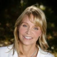 Candace Cooley's Instagram, Twitter & Facebook